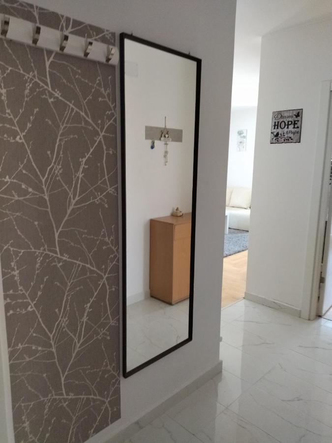 Apartman Gana Altina Lux Belgrad Exterior foto